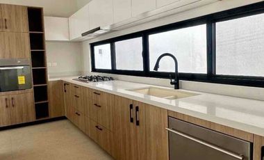 Casa Premium en Renta, Recámara PB, Privada, amenidades, Temozon norte, Mérida Yucatán