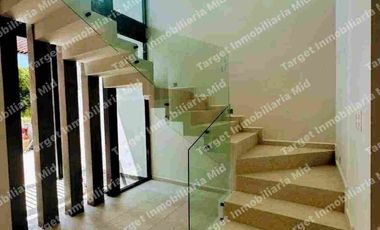 Casa Premium en Renta, Recámara PB, Privada, amenidades, Temozon norte, Mérida Yucatán