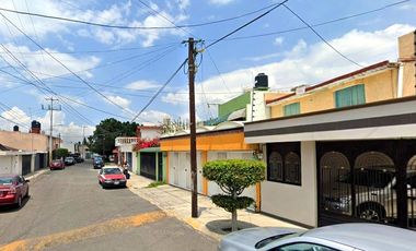 “LA CASA QUE ESTAS BUSCANDO TE ESTA ESPERANDO