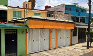 “LA CASA QUE ESTAS BUSCANDO TE ESTA ESPERANDO