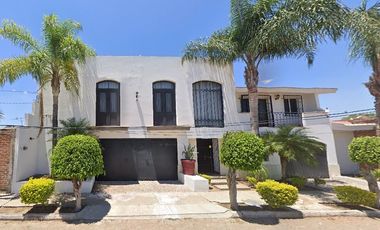 Casa en venta en Fraccionamiento Los Granados
