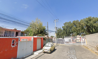 (IA) Casa en Cerrada Edward Salk, Santa Maria Magdalena, Coacalco