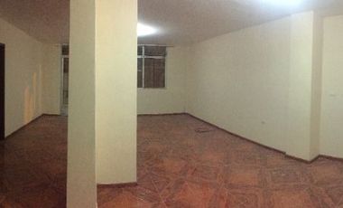 DEPARTAMENTO CENTRAL EN VENTA LOJA