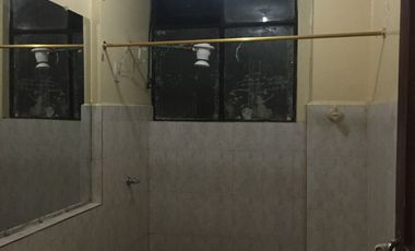 DEPARTAMENTO CENTRAL EN VENTA LOJA