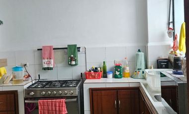 DEPARTAMENTO CENTRAL EN VENTA LOJA