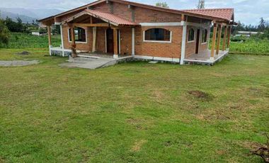 CASA EN RENTA EN COTACACHI, IMBABURA