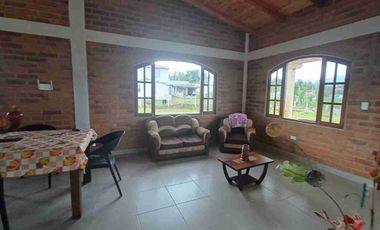 CASA EN RENTA EN COTACACHI, IMBABURA