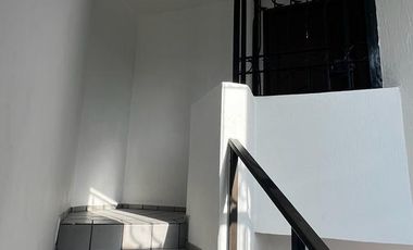 Casa en Renta $34,000.00 Solo para Oficinas a puerta cerrada, Sobre Av. Mascarones, Jardines del Country Zapopan, Jalisco, Mexico.