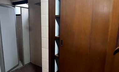 Casa en Renta $34,000.00 Solo para Oficinas a puerta cerrada, Sobre Av. Mascarones, Jardines del Country Zapopan, Jalisco, Mexico.