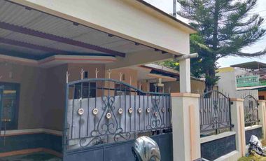 Rumah sewa area Snonopakis dekat UPY