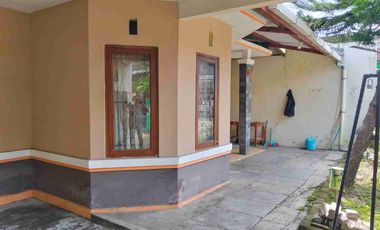 Rumah sewa area Snonopakis dekat UPY