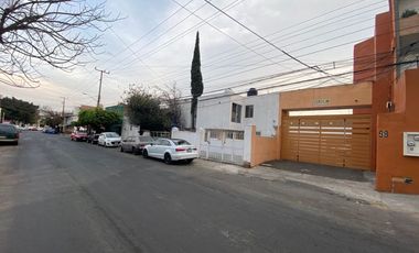 Casa en Renta $12,200.00 Coto por Av. Mariano Otero y Av. Patria