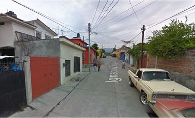 COHC (EMB) CASA EN VENTA DE CONTADO EN CENTRO DE T. MORELOS