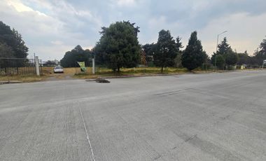 Terreno en Renta en Albert Einstein, Toluca