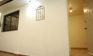 Casa en renta en Magisterial Vista Bella, a 3 min de la Maddox y Mundo E