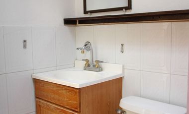 Casa en renta en Magisterial Vista Bella, a 3 min de la Maddox y Mundo E