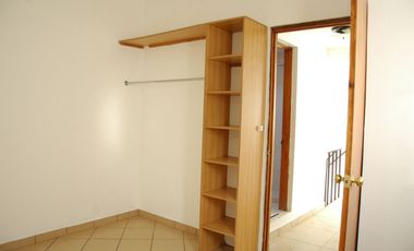 Casa en renta en Magisterial Vista Bella, a 3 min de la Maddox y Mundo E