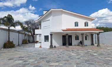 FINCA EN VENTA EN JURIQUILLA