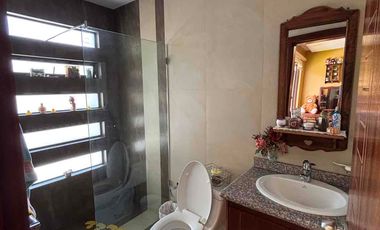 VILLA EN VENTA CHALLUABAMBA