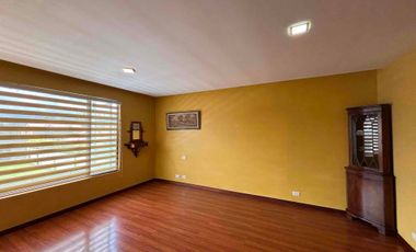 VILLA EN VENTA CHALLUABAMBA