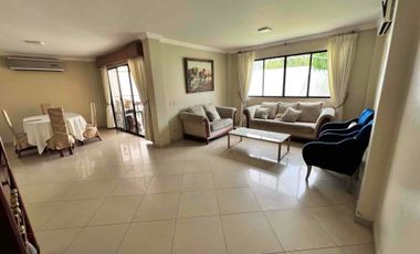 Se alquila linda casa esquinera en Vua a la Costa, Urb VÍA AL SOL, km 14,5