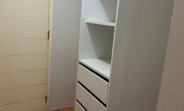 VENTA FLAT 2DO PISO URB. CC MONTERRICO A 1 CDRA AV. PRIMAVERA.CERCA 
