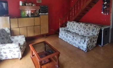 Barrio Colinas de Peralta Ramos, Chalet 4 ambientes con gran parque en venta apto crédito