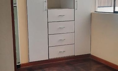 VENTA DE FLAT 2DO PISO URB. LA CAMPIÑA CHORRILLOS. CERCA A LA ESCUELA DE POLICIA