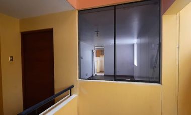VENTA DE FLAT 2DO PISO URB. LA CAMPIÑA CHORRILLOS. CERCA A LA ESCUELA DE POLICIA