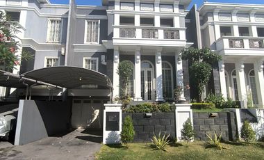 RUMAH CITRALAND  CLUSTER RAFLES GARDEN FULL FURNISH MURAH SIAP HUNI TERAWAT BERSIH