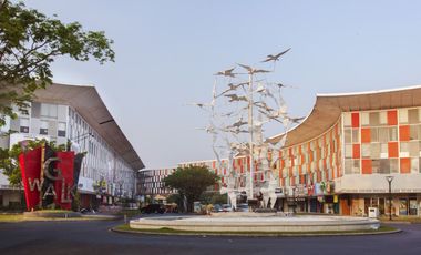 RUMAH CITRALAND  CLUSTER RAFLES GARDEN FULL FURNISH MURAH SIAP HUNI TERAWAT BERSIH