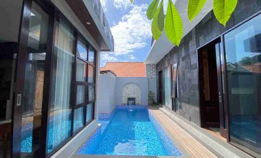 LUXURI VILA ONE GATSISTEM TAMAN GRIYA.JIMBARAN