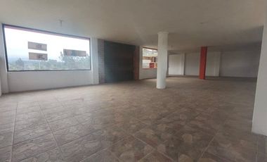 Terreno comercial en vía al Parque Nacional Cotopaxi – 2.546 m2