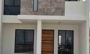 Hermosa Casa Residencial 3 habitaciones todas con baño completo