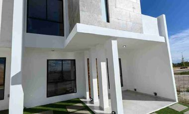 Hermosa Casa Residencial 3 habitaciones todas con baño completo