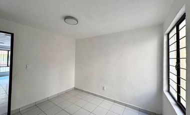 DEPARTAMENTO A MEDIA CUADRA DE LÓPEZ MATEOS (SOLO CONTADO)