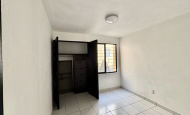 DEPARTAMENTO A MEDIA CUADRA DE LÓPEZ MATEOS (SOLO CONTADO)