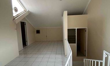 Sewa Rumah Siap Huni Baru Renov Bisa untuk Kantor Nusaloka BSD