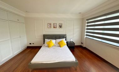 5-Bedrooms House & Lot For Rent in Valle Verde Pasig City