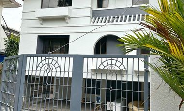 5-Bedrooms House & Lot For Rent in Valle Verde Pasig City