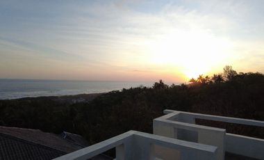 VILLA SIAP PAKAI DENGAN VIEW PANTAI PARANGTRITIS