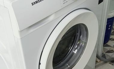 Dijual Rumah Tinggal Mewah 2 Lantai + Full Interior