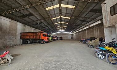 Dijual Cepat Gudang Lokasi Strategis di Jalan Raya Narogong, Bekasi