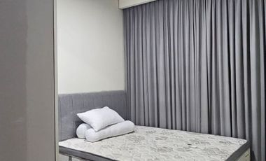 Town House Puri Mansion 4+1BR Full Furnished View Pool