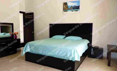 Casa amueblada en renta con recamara en planta baja. En Bucerías, Bahía de Banderas Nayarit. Cerca de la Mega Soriana