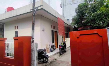 Dijual Rumah dan Kontrakan 6 Kamar di daerah Jatiwaringin, Pondok Gede, Bekasi