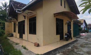 rumah hoottt deal Utara alun alun Wates