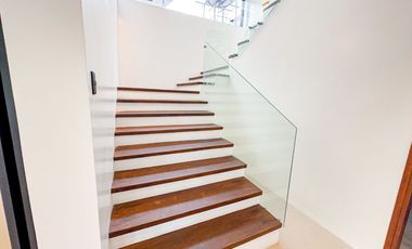 Stunning Brand New House & Lot with Roofdeck for Sale in BF Homes, Parañaque City