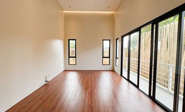 Brand New 2-Storey Stunning House and Lot for Sale in BF Homes, Las Piñas City