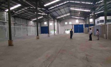 Di Sewakan gudang besar plus kantor premium taman tekno BSD